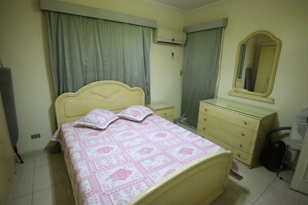Bright 2-BR Apartment in Degla Maadi Near Amenities