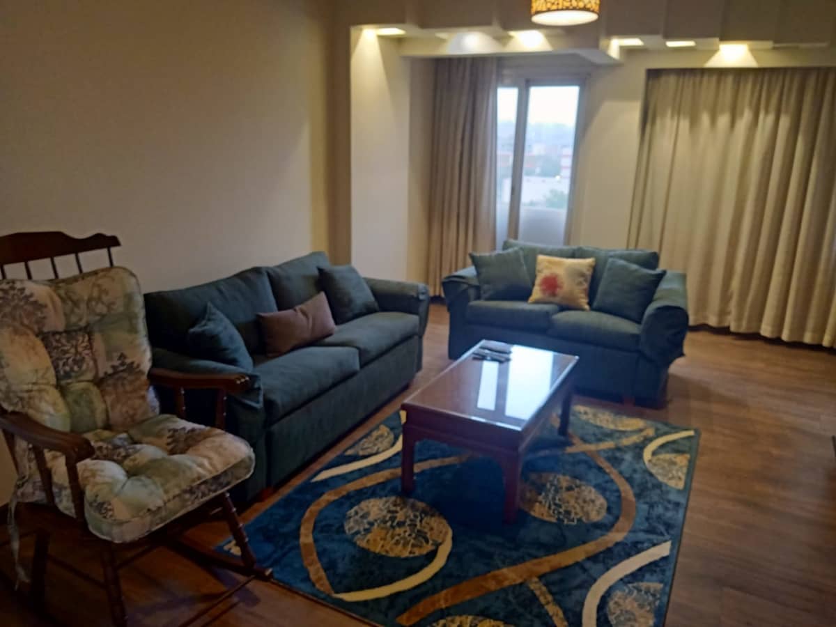 Furnished 4-bedrooms Apartment In Maadi Degla 