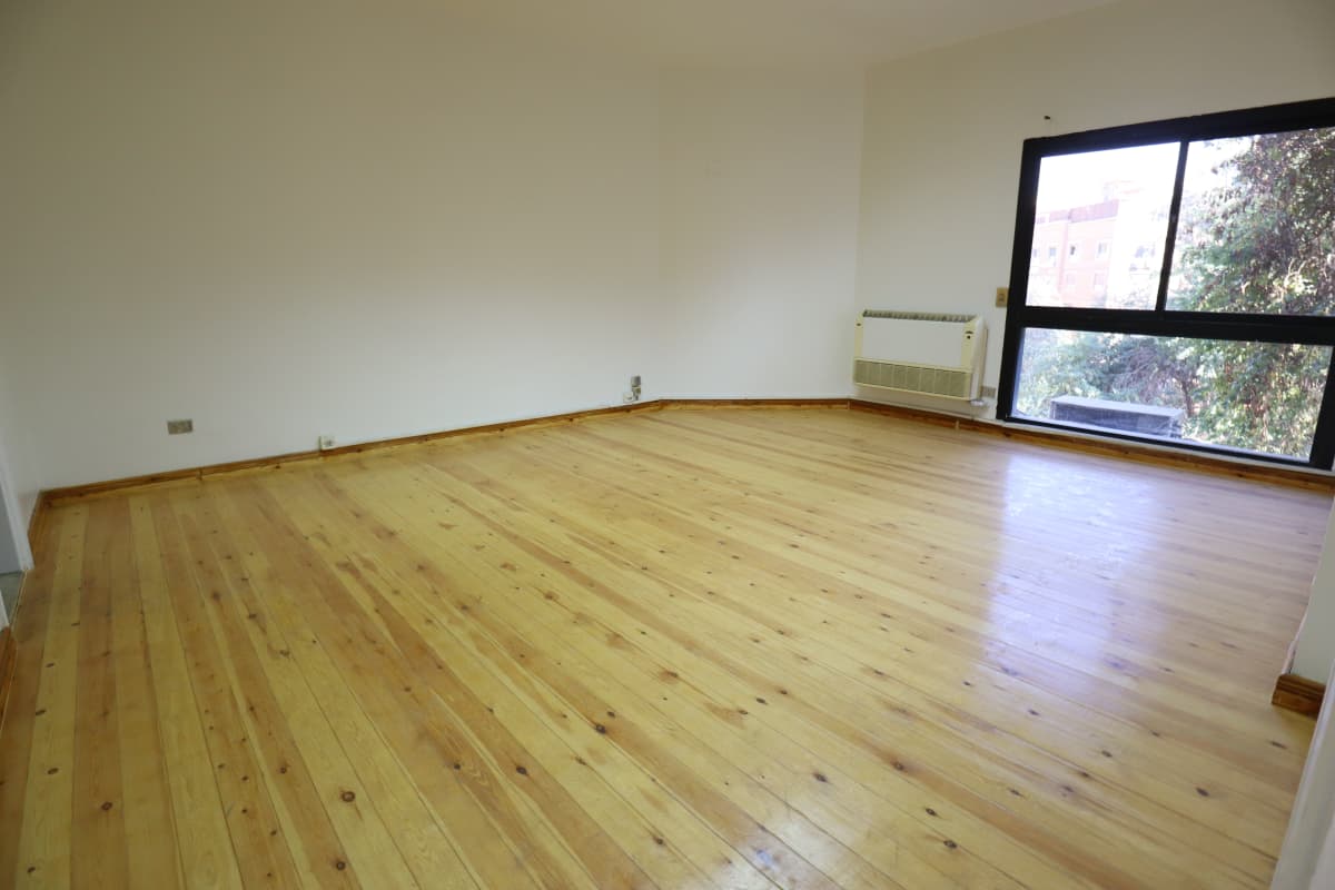 Administrative Office For Rent| 275m² | Sarayat . 