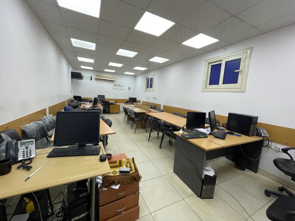 Administrative Villa For Rent| 850m² | Sarayat. 