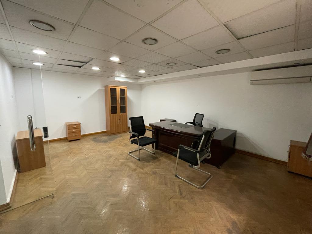 Administrative Office For Rent | 400m² | Sarayat. 