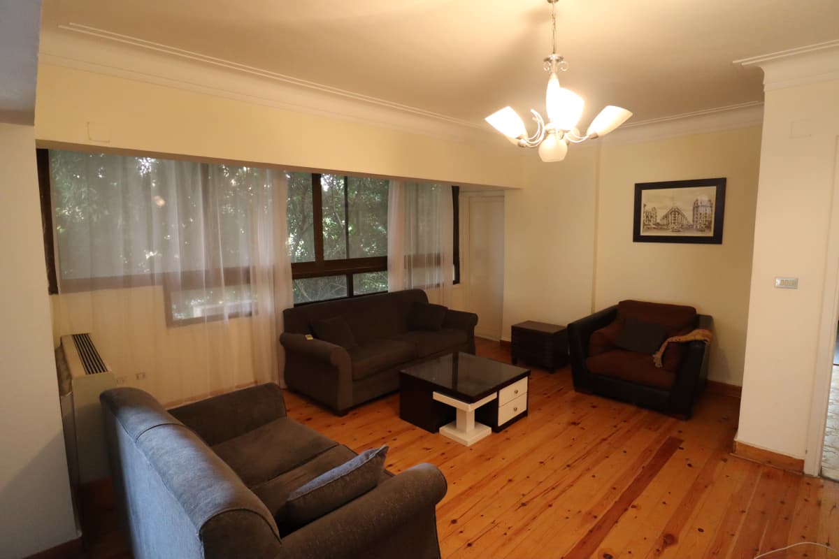 Cozy & Spacious 2-BR Apartment in Degla Maadi