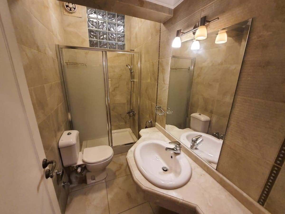 Sunlit 4-BR Apartment in Degla Maadi Near International Schools