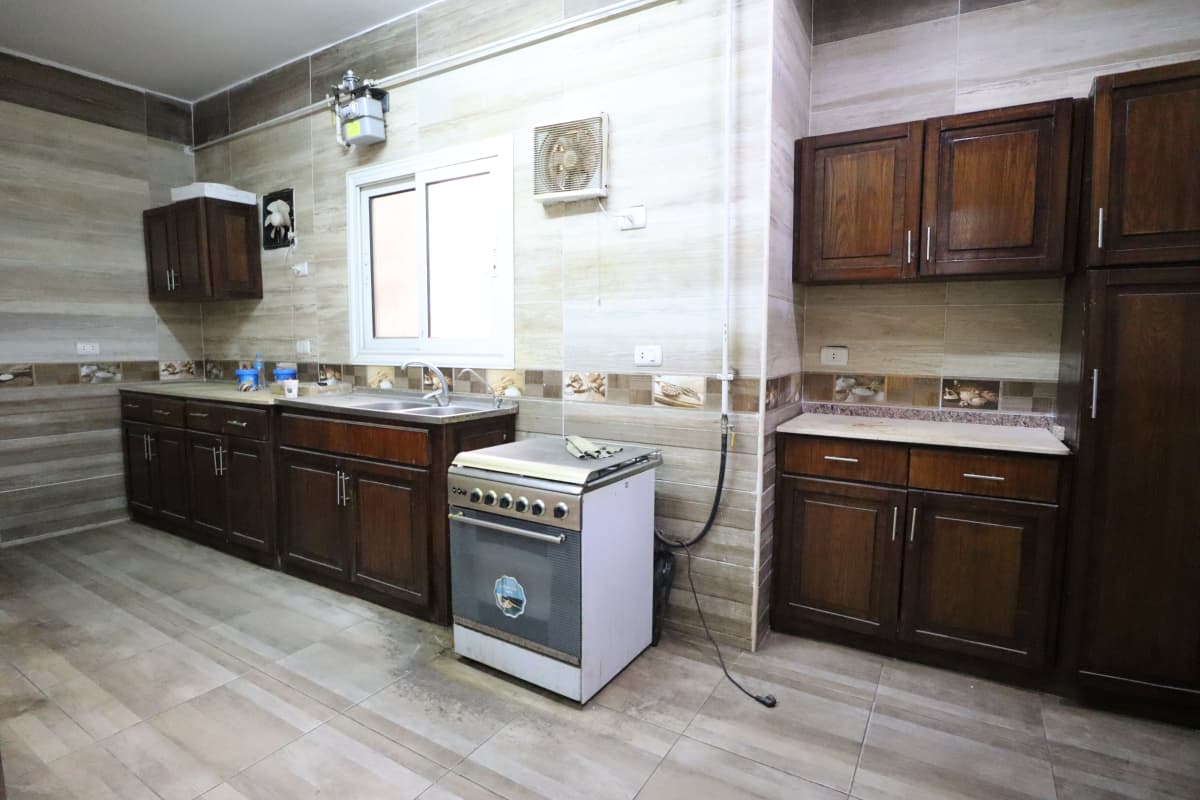 Administrative Office For Rent | 220m² | Degla. 
