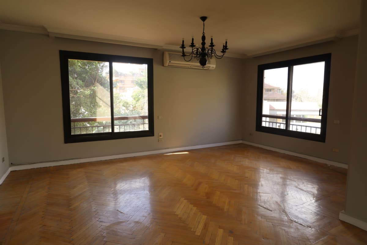 Spacious 4BR Apartment in Degla Maadi - 350 M2