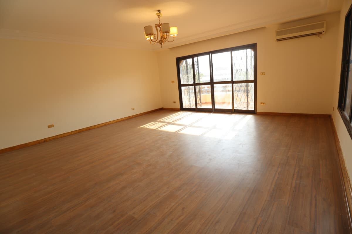 Administrative office for rent | 180 m² | El Maadi.