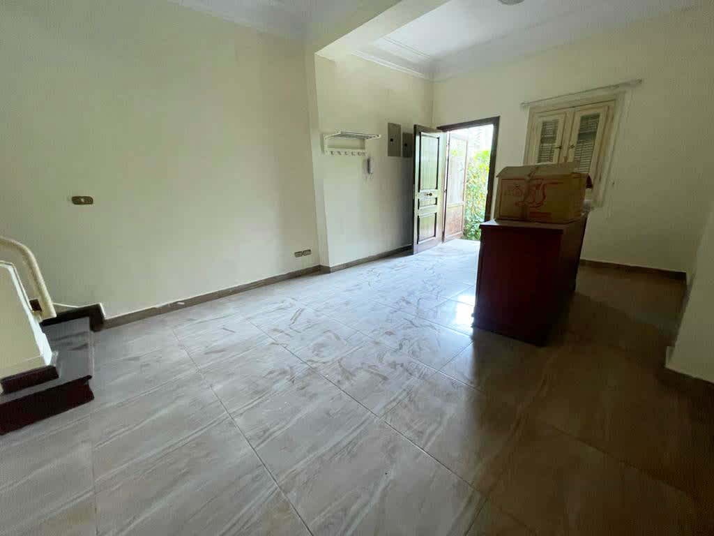 Administrative Villa For Rent | 1050m² | Degla . 