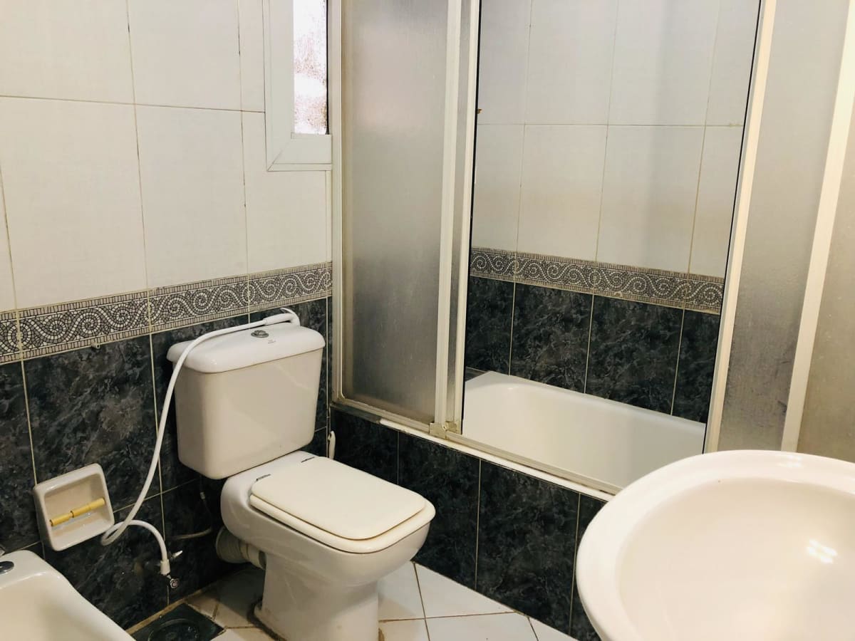 Feel At Home In This Furnished Apartment In Maadi Degla.