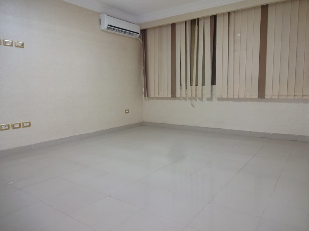 Administrative office for rent | 100 m² | El Maadi.