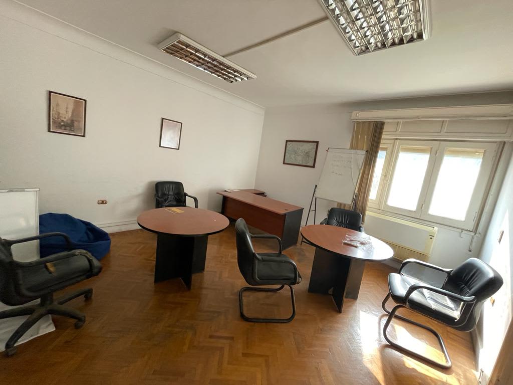 Administrative Office For Rent| 200m² | Sarayat. 