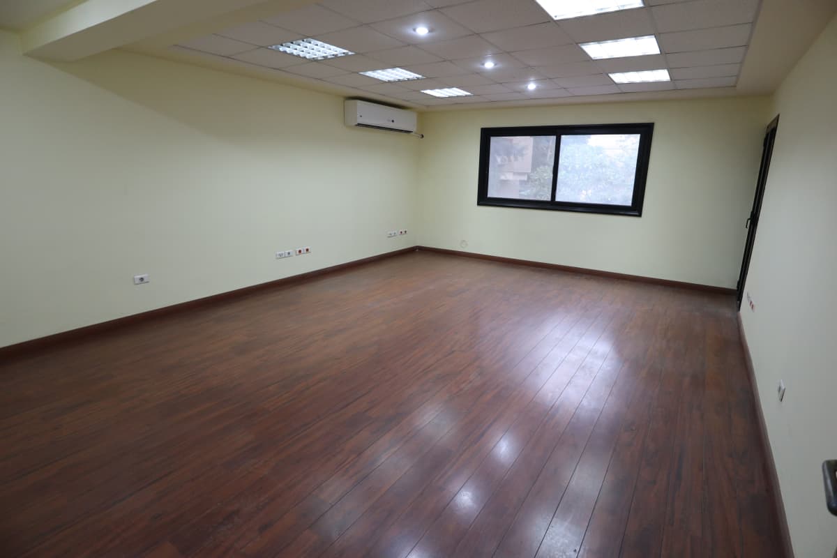 Administrative office for rent | 375 m² | Degla 