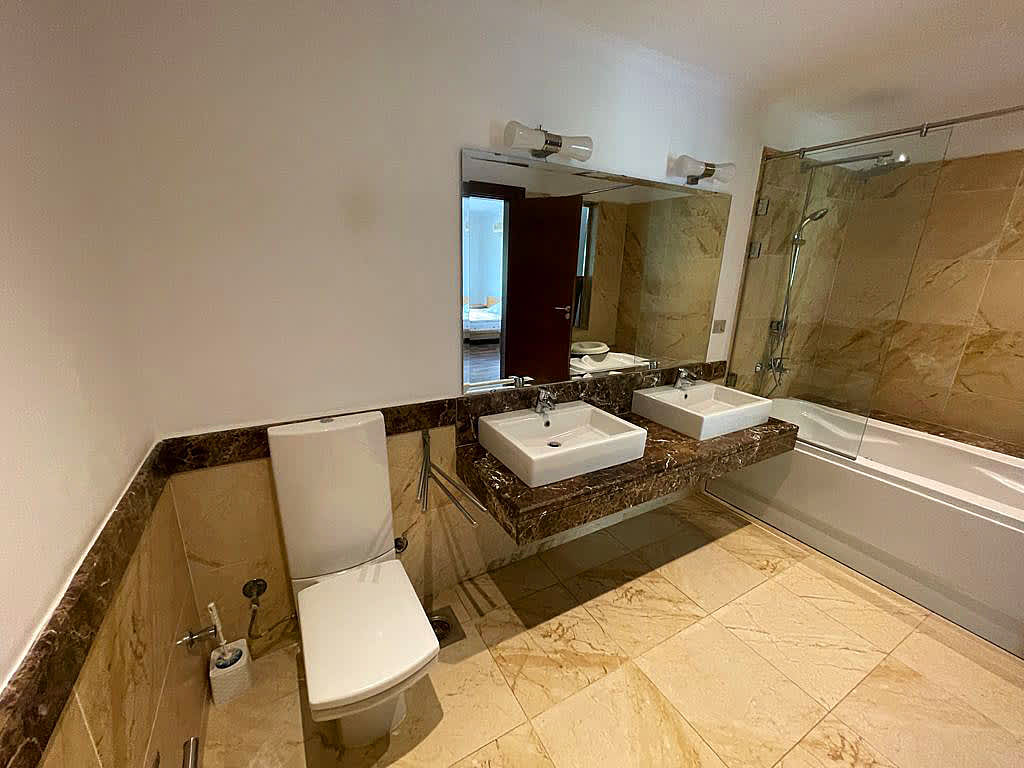 Chic Apartment For Rent In A Prime Degla Location.