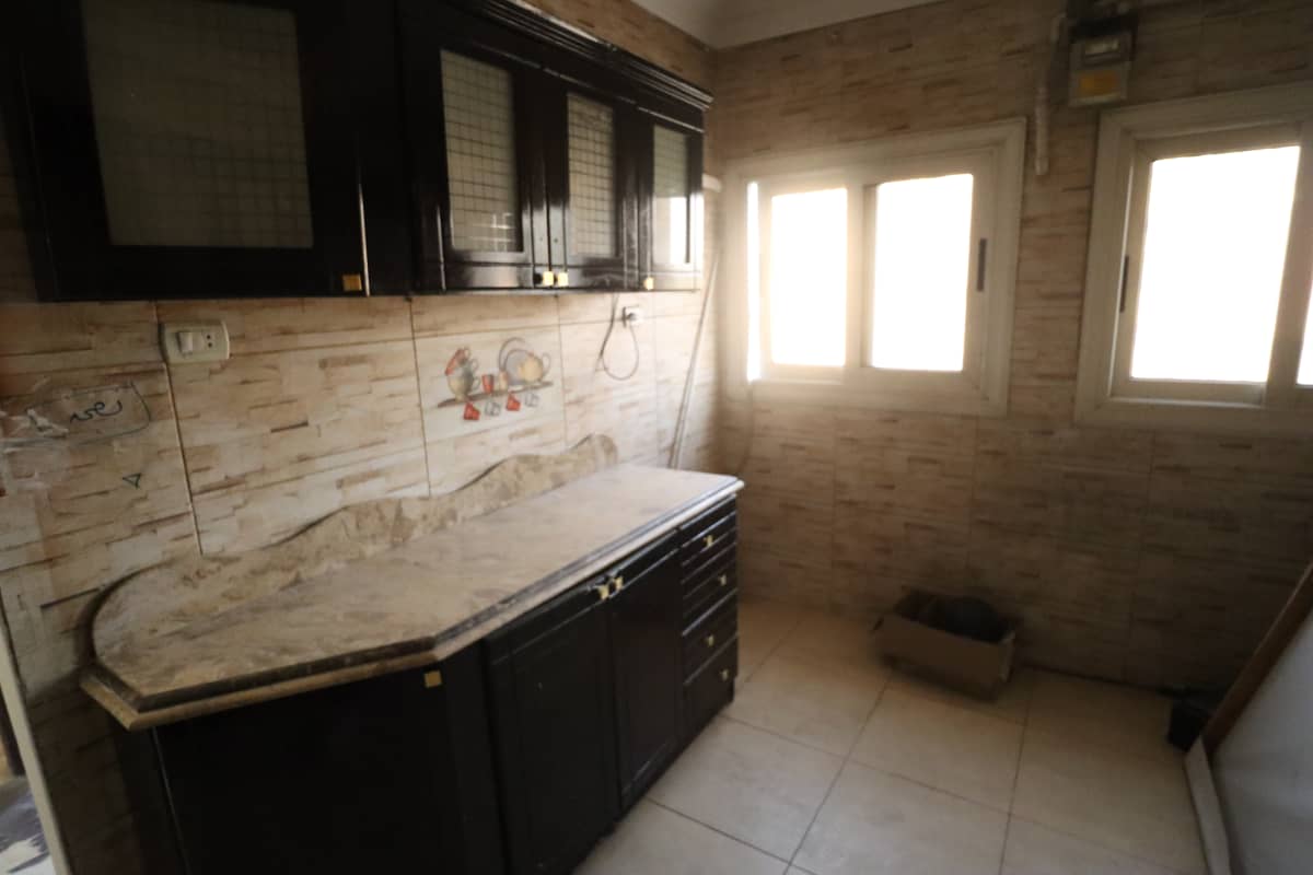 Spacious Semi-Furnished Apartment In The Heart Of Sarayat Maadi.