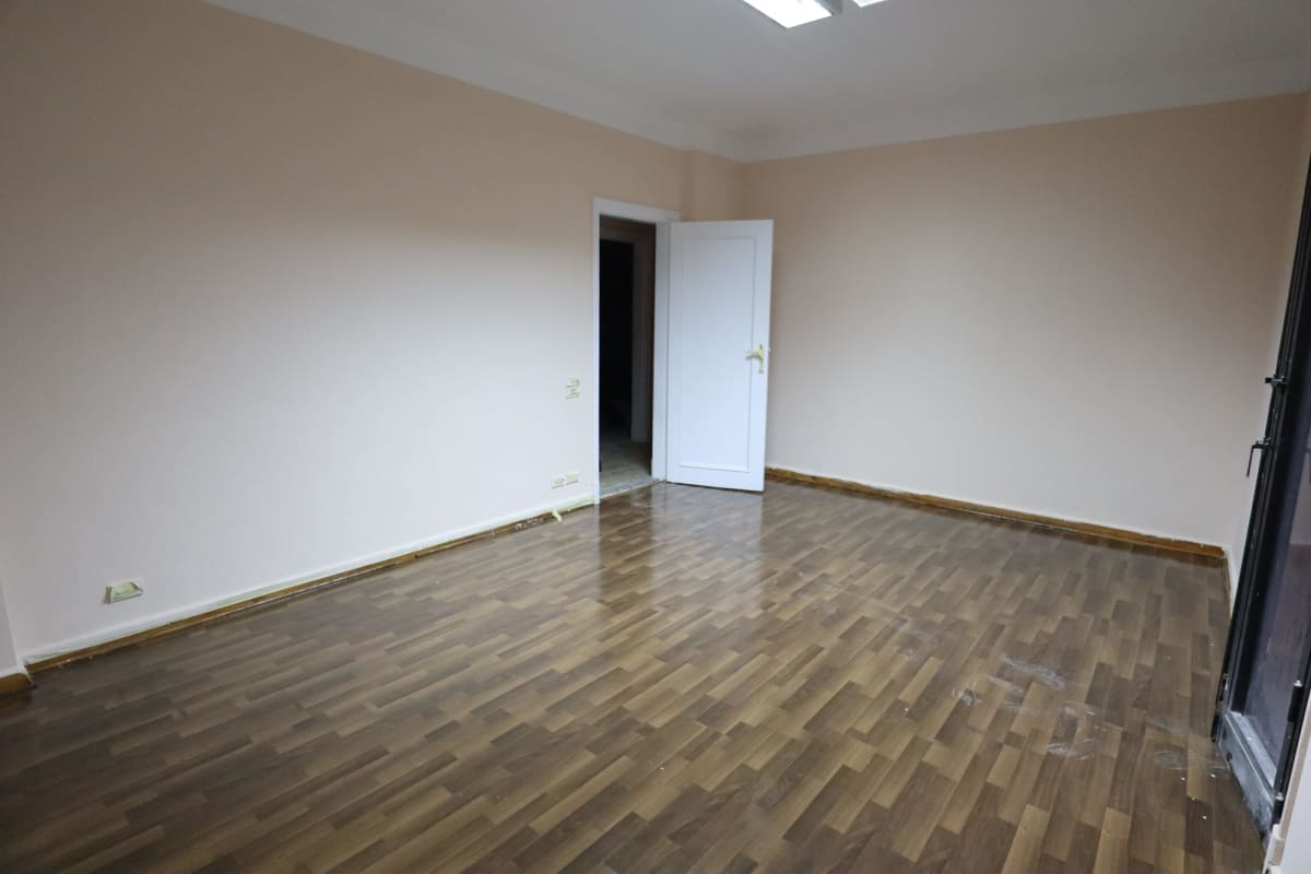 Administrative office for rent | 280 m² | El Maadi.