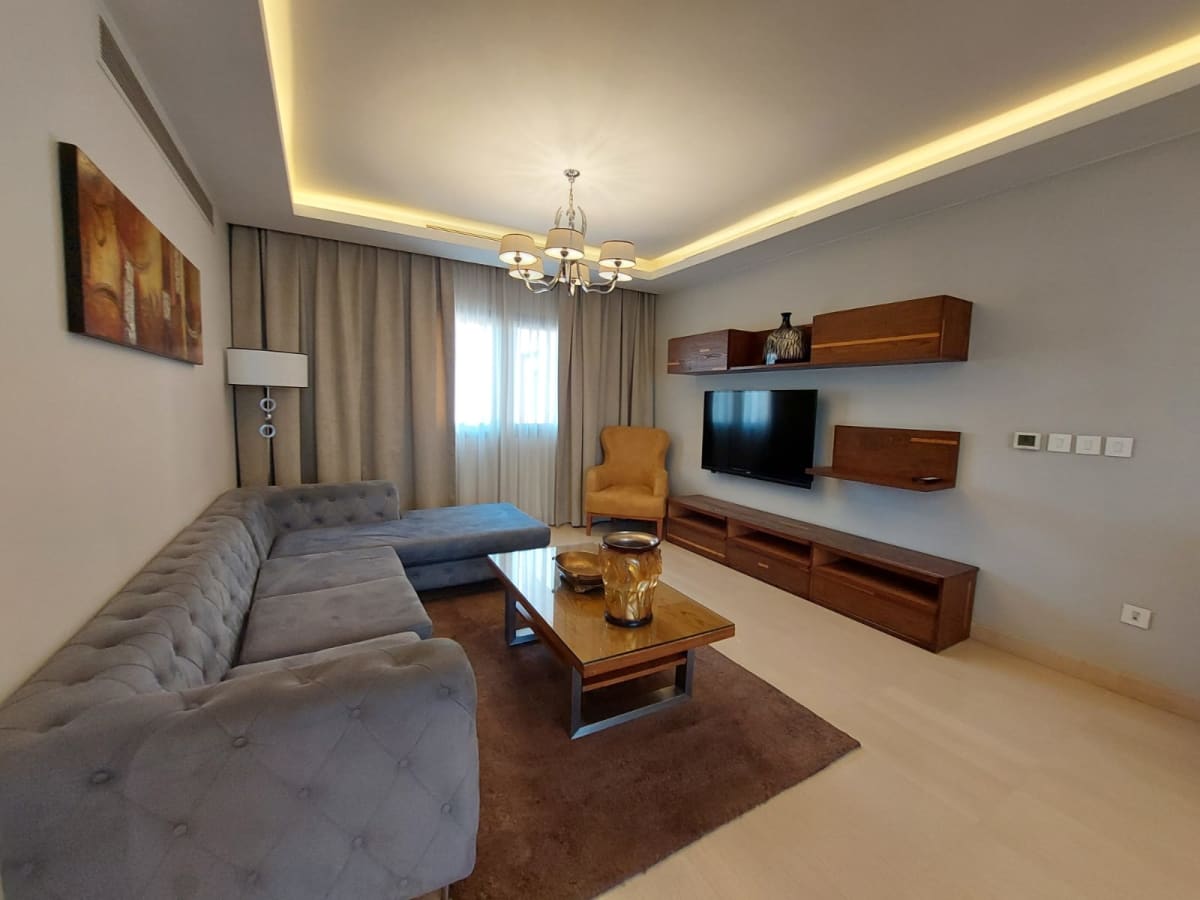 Apartment With Access To Landscape In New Cairo