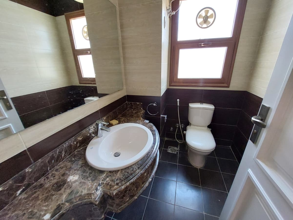 Furnished Apartment For Rent In New Cairo|270m²|Pool& Golf