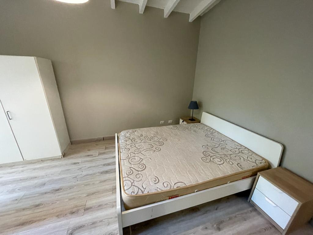Charming Furnished Ground Floor Studio With Private Garden.