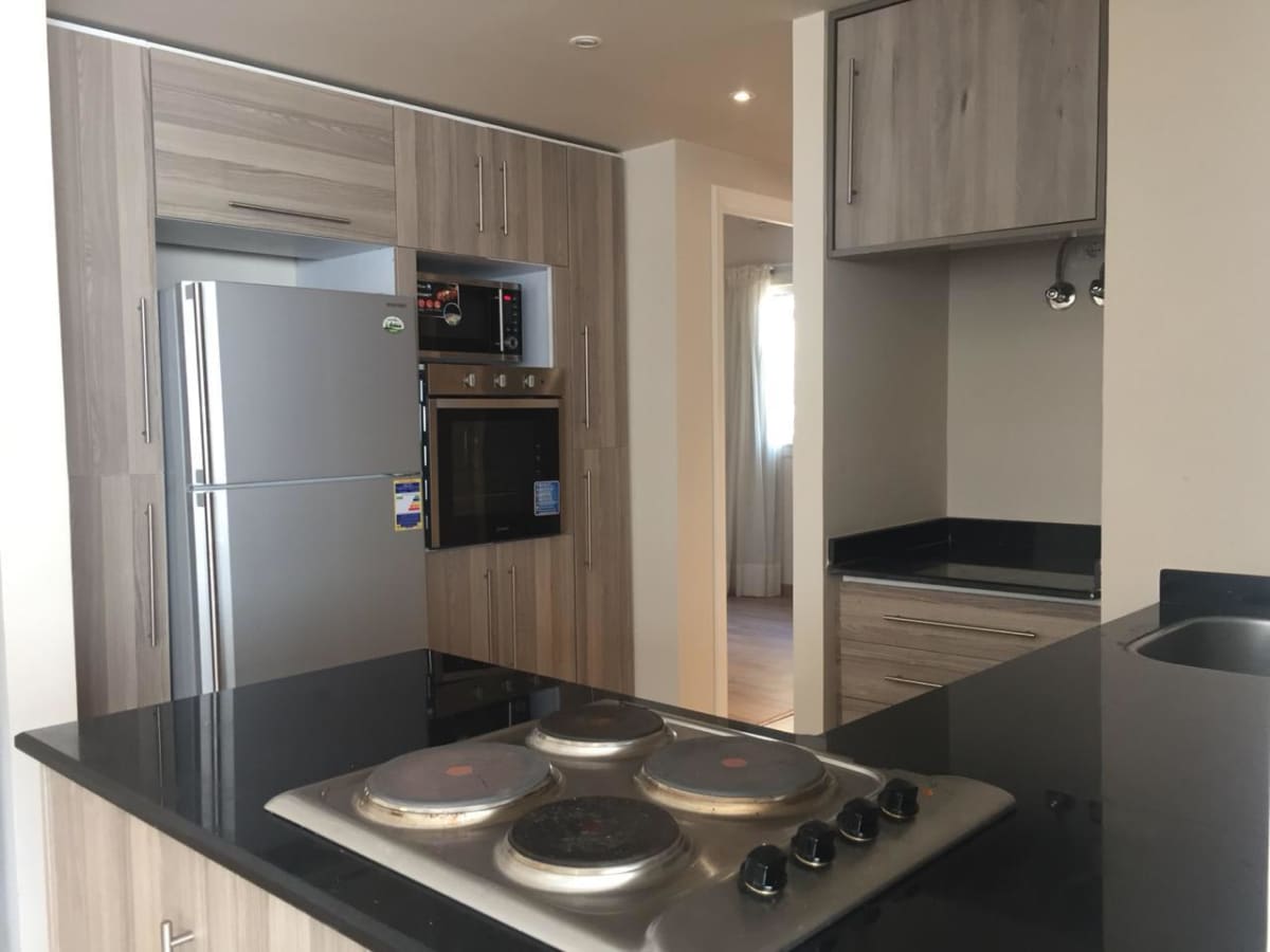 Breezy & Bright Furnished Apartment In Quiet Degla.