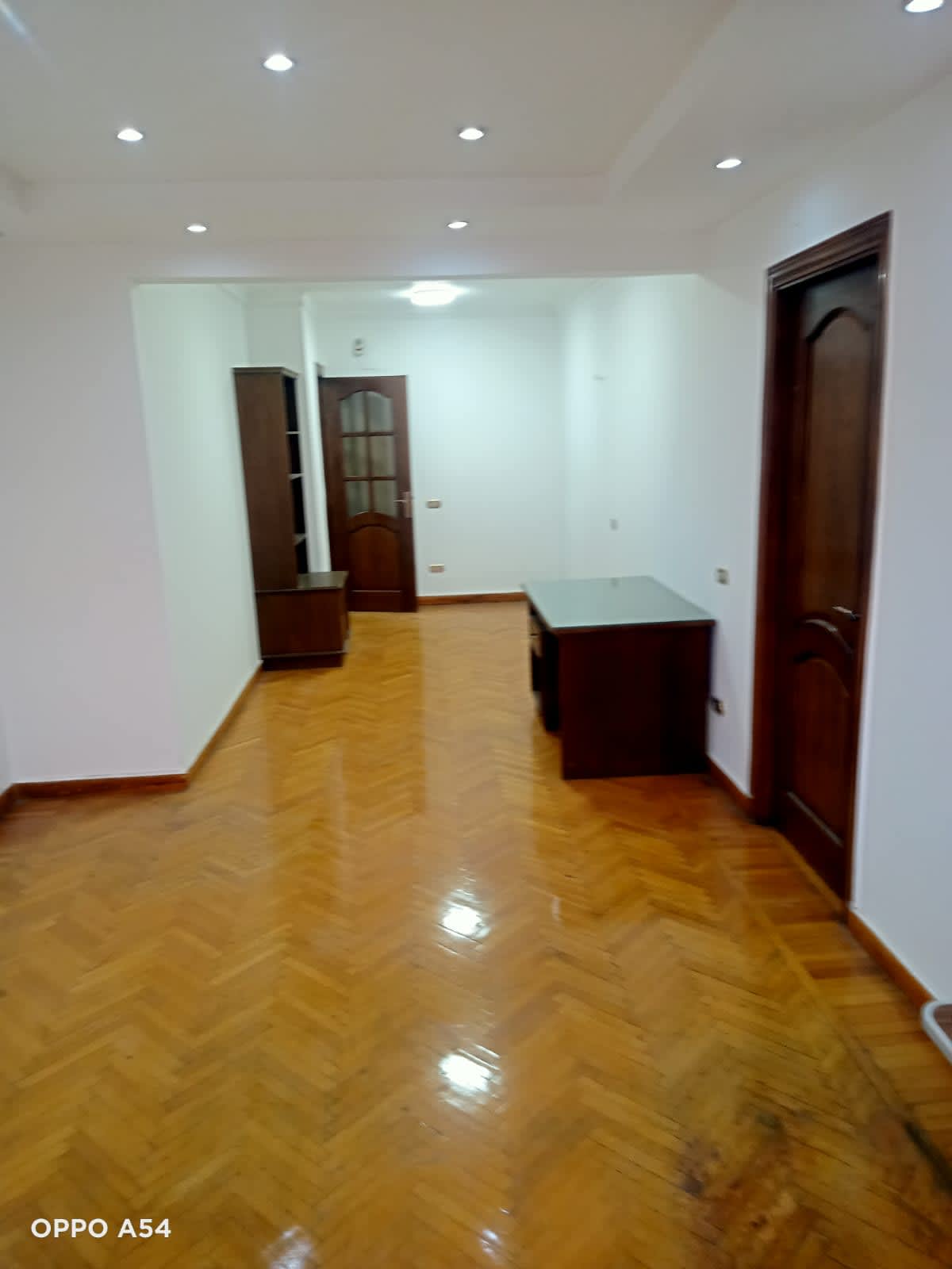 Administrative office for rent | 180 m² | El Maadi.