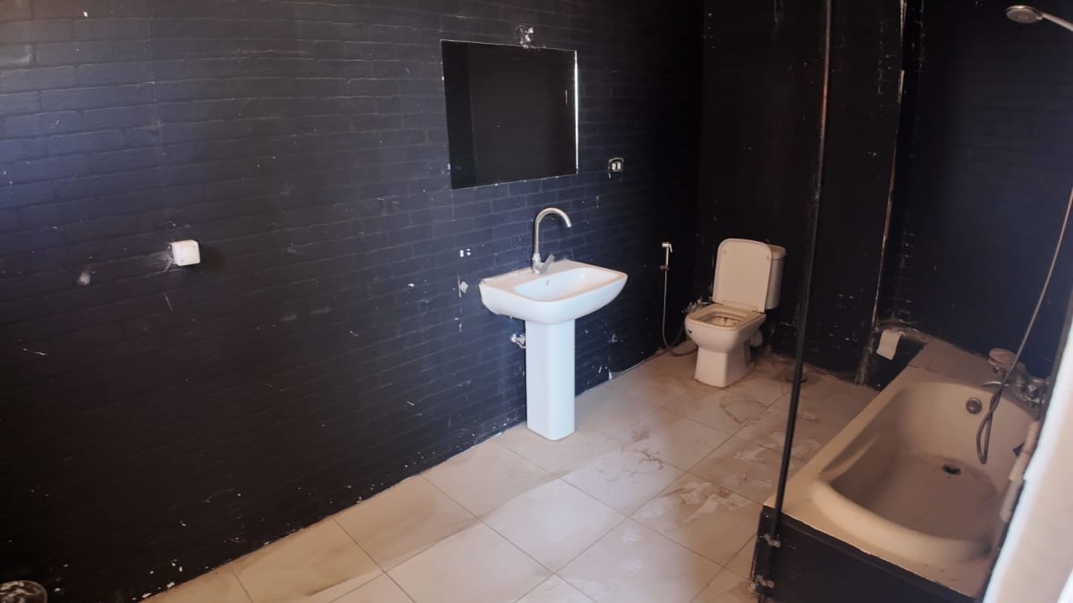 Administrative Office For Rent In El Zahraa  | 270m² | Ready to Move . 