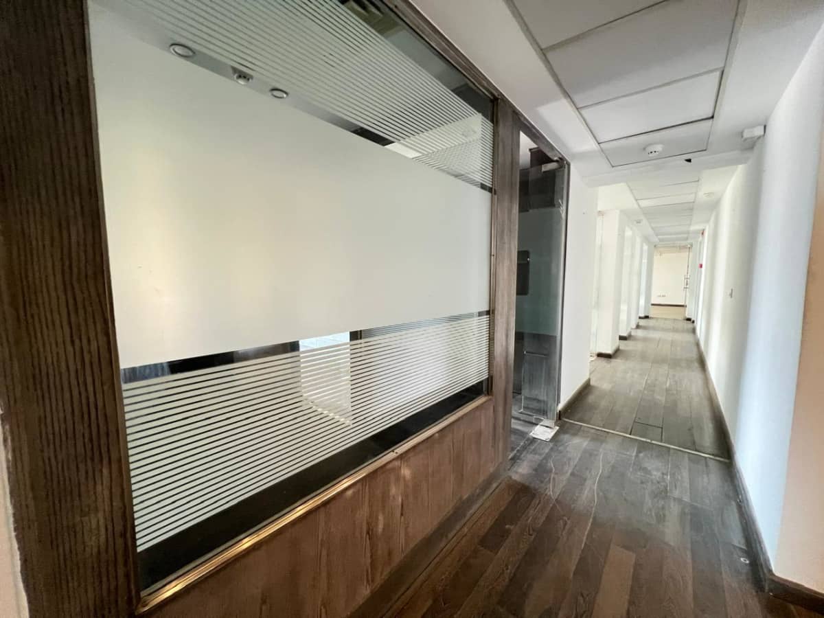 Administrative Office For Rent | 400m² | On Cornish El Nile.