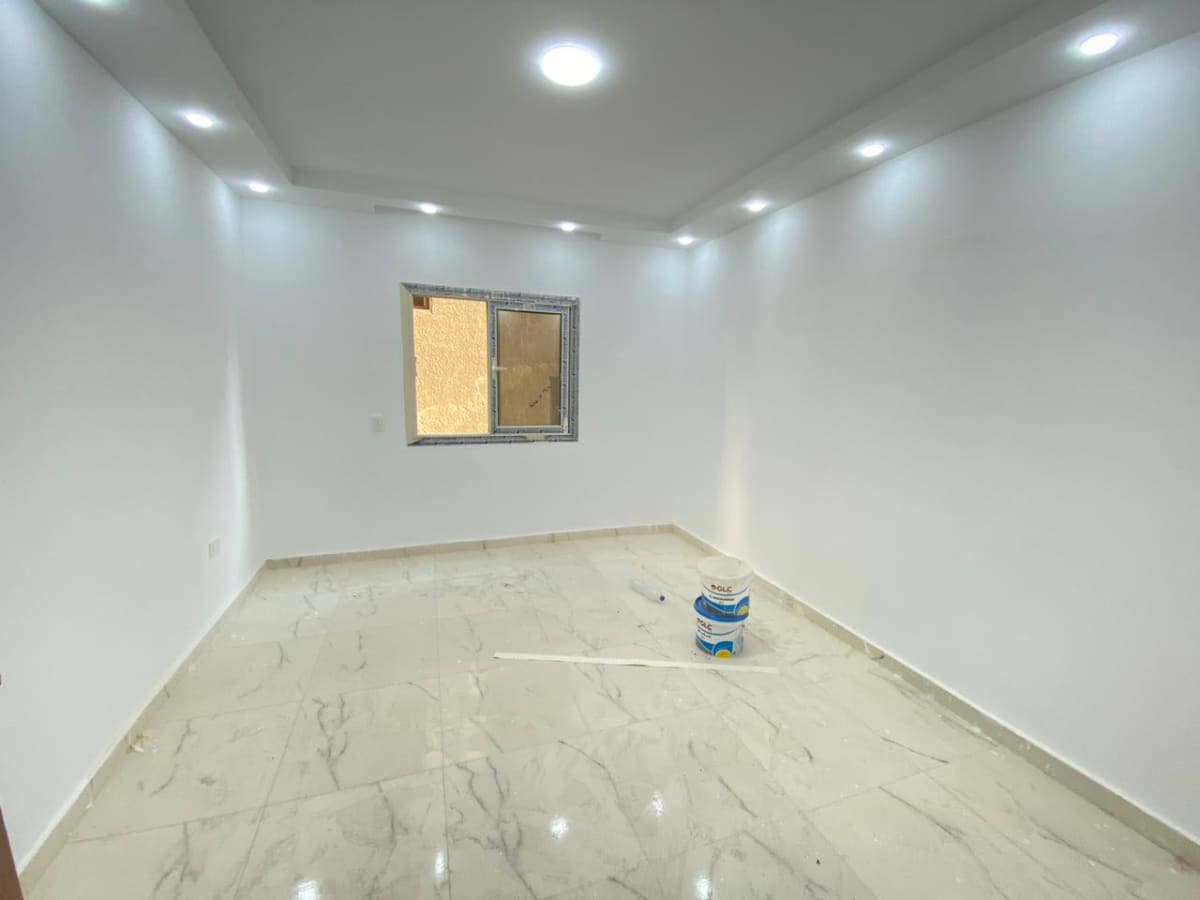 Administrative office for rent | 1800 m² | El Maadi.