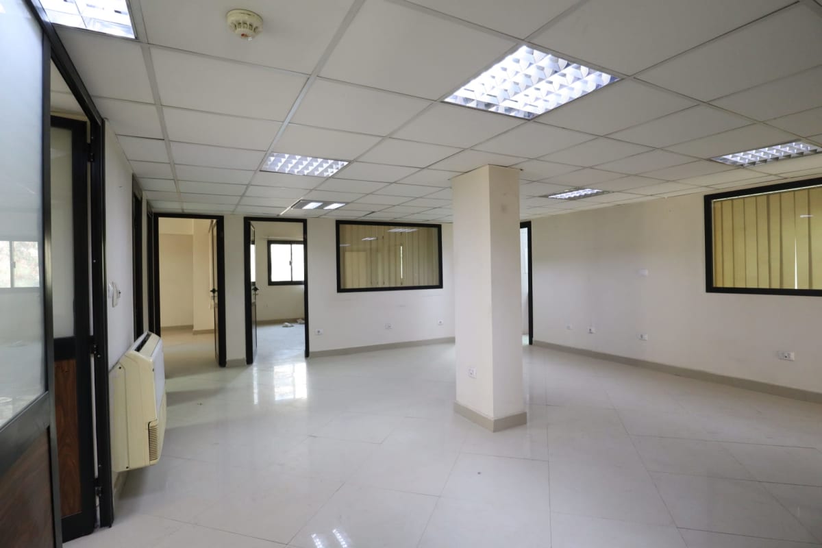 Administrative office for rent | 800 m² | El Maadi.