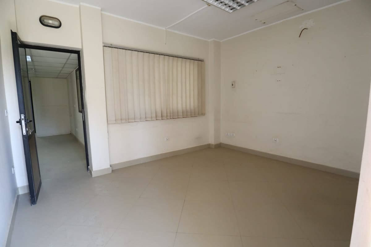 Administrative office for rent | 800 m² | El Maadi.