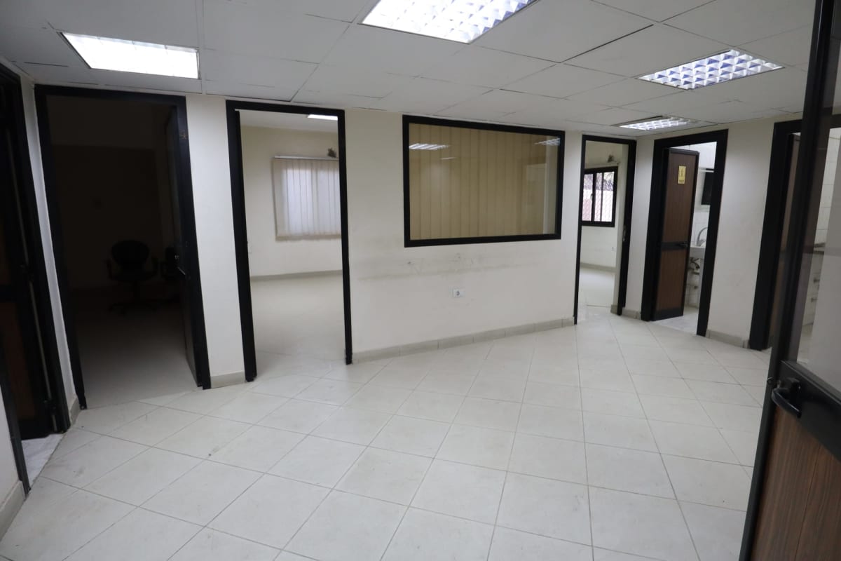 Administrative office for rent | 800 m² | El Maadi.