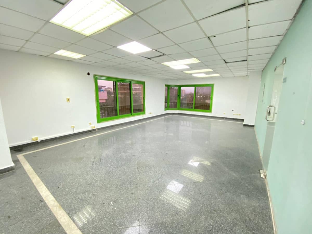 Administrative office for rent | 350  m² | El Maadi.