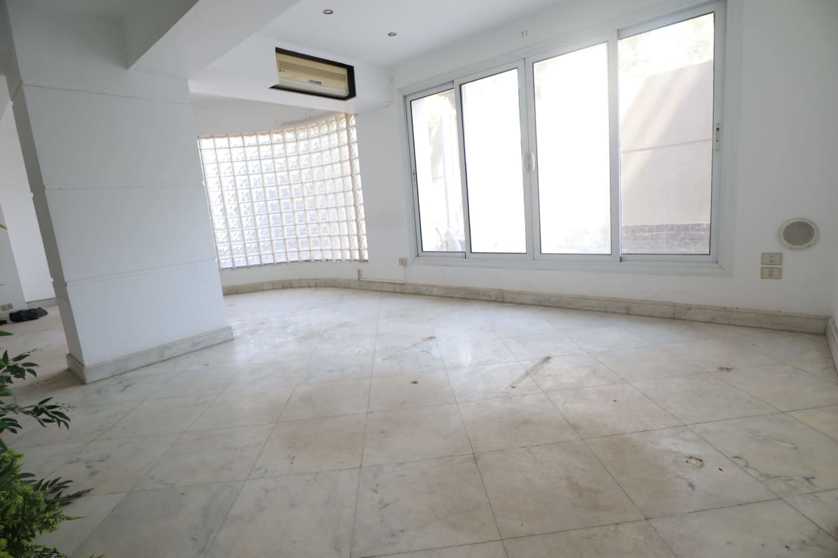 Administrative office for rent | 350 m² | El Maadi.