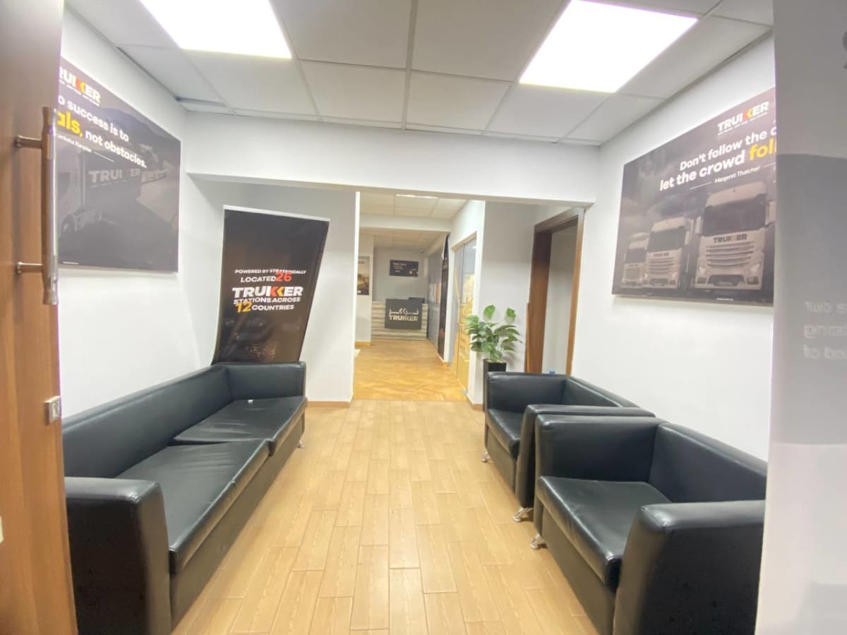 Administrative office for rent | 330 m² | El Maadi.