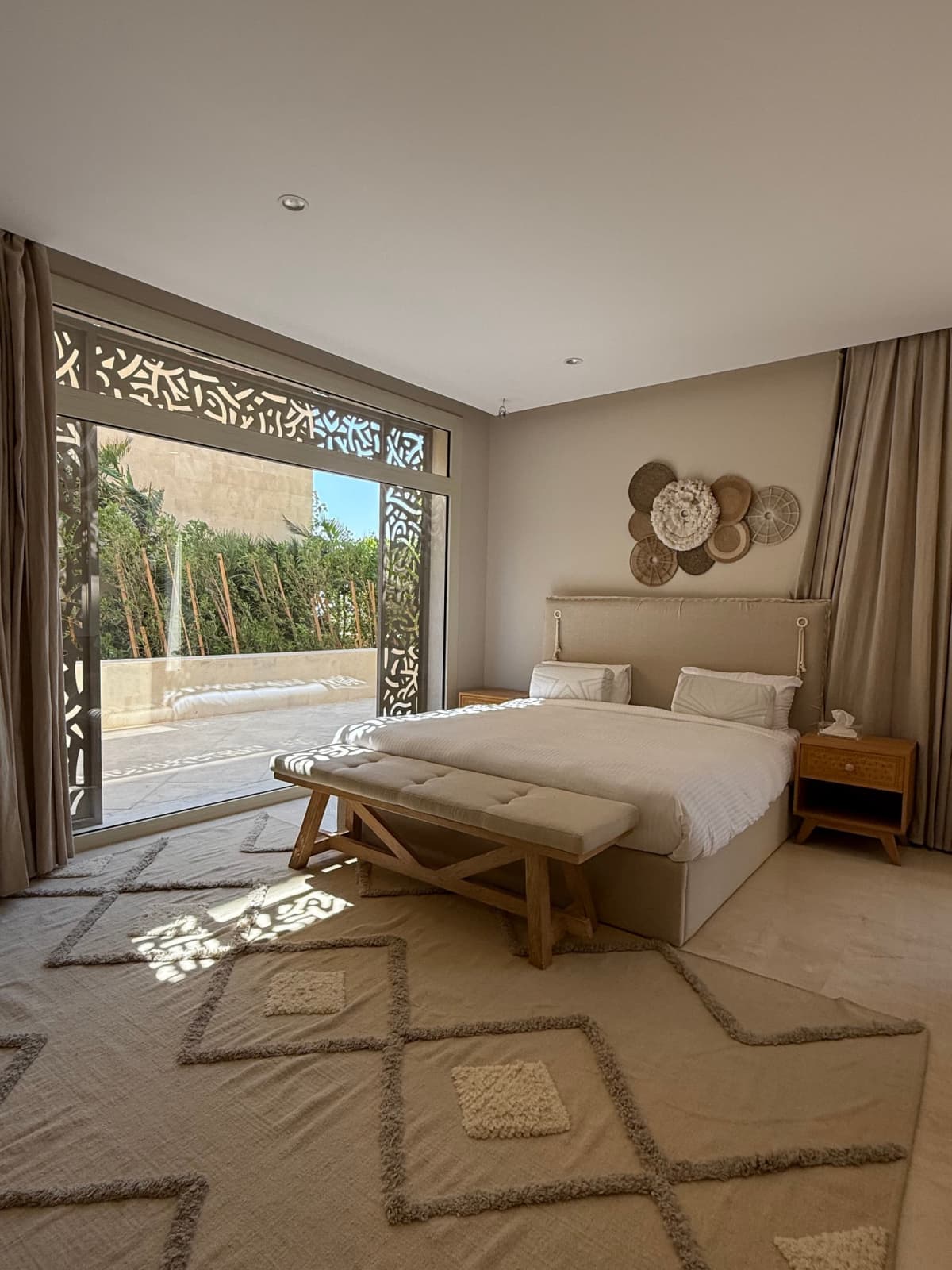 Private 6 BR Villa with Jacuzzi — Hurghada