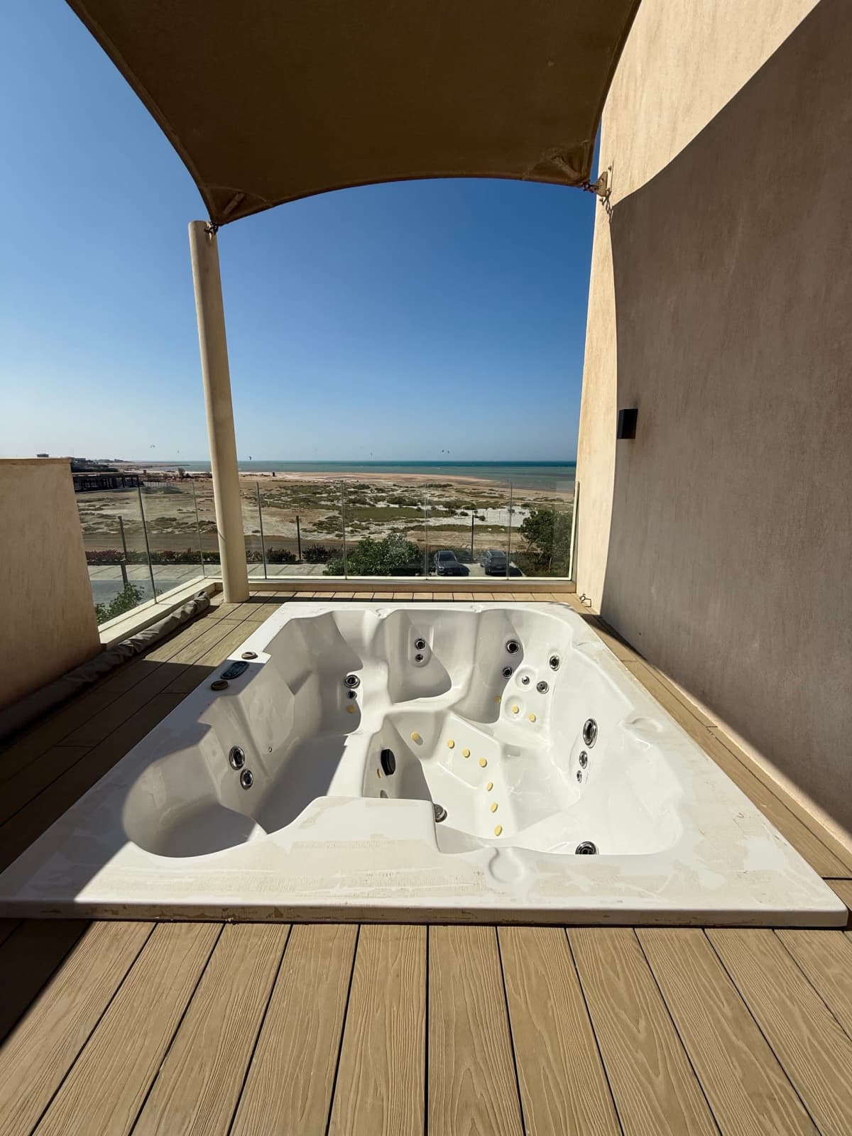 Private 6 BR Villa with Jacuzzi — Hurghada