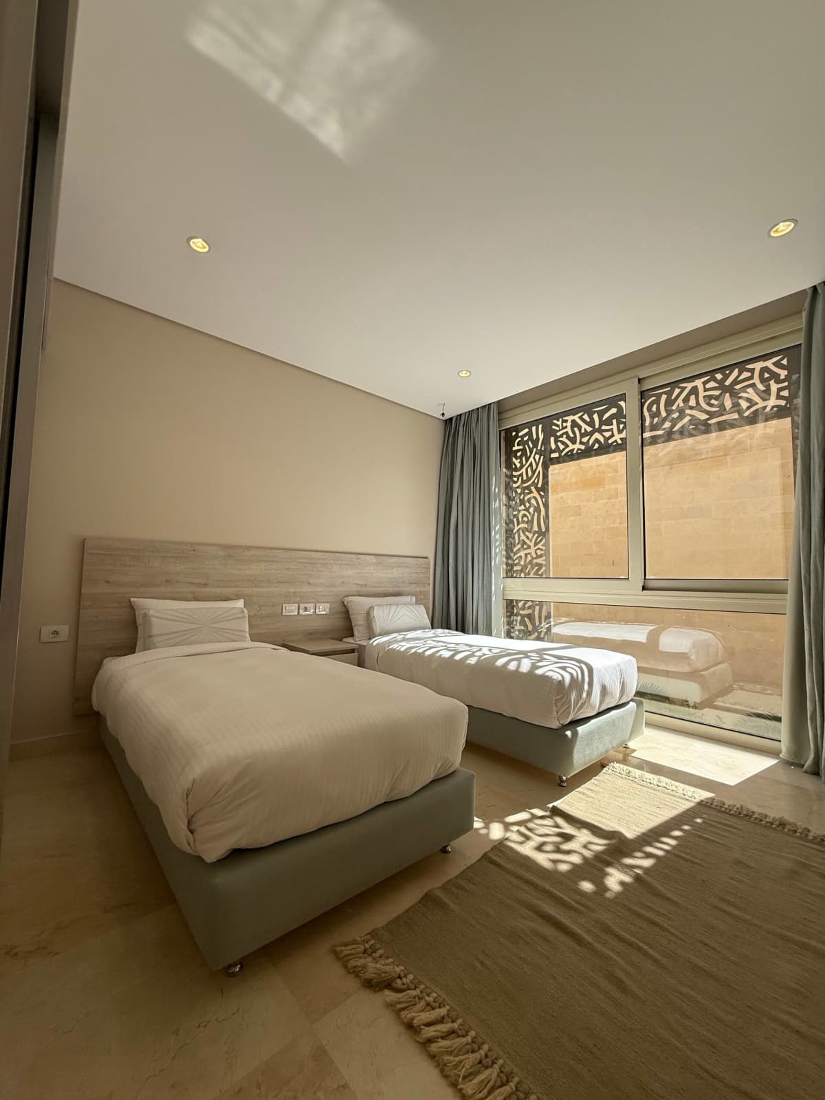 Private 6 BR Villa with Jacuzzi — Hurghada