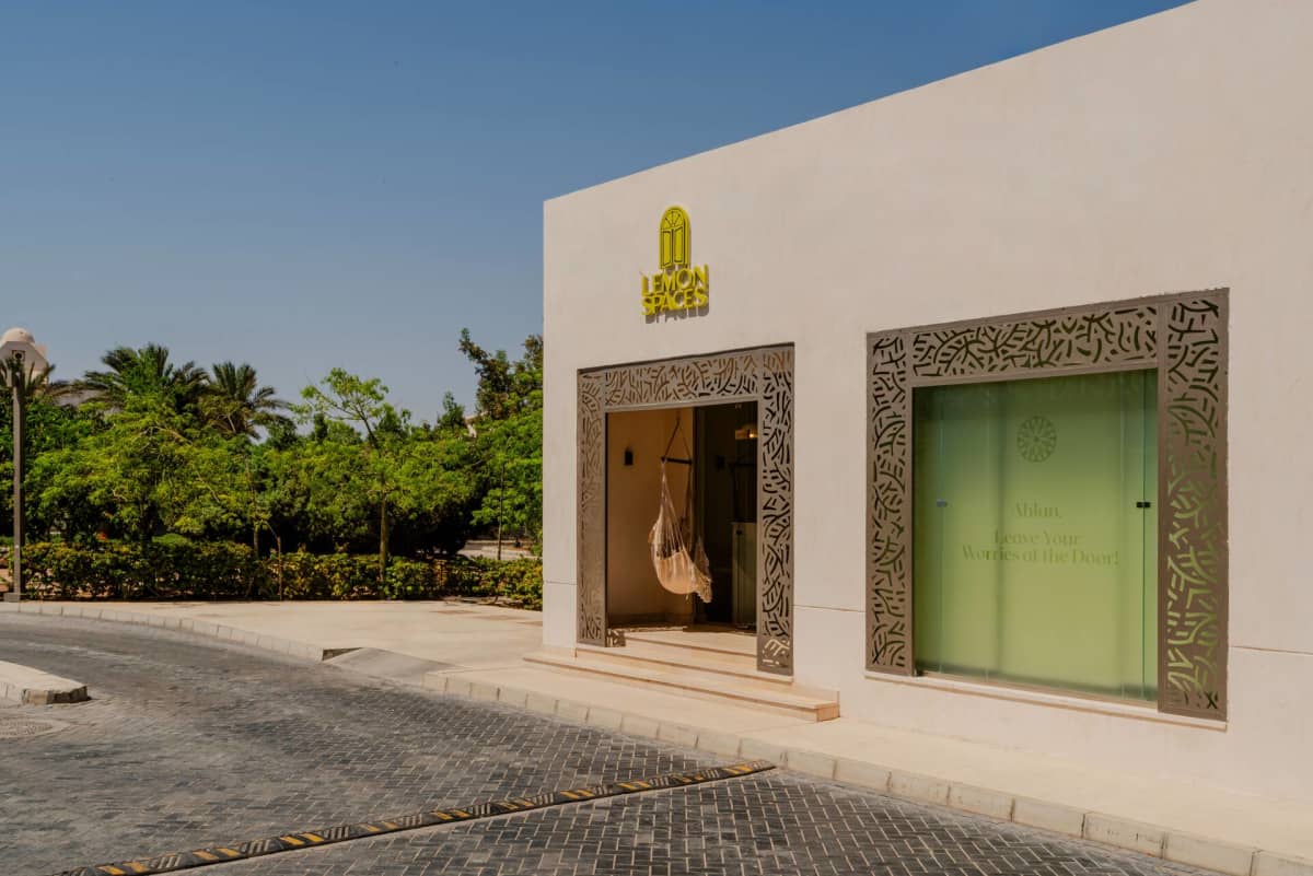 Private 6 BR Villa with Jacuzzi — Hurghada