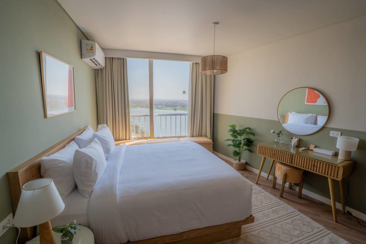 Bright 2BR apartment in Maadi Nile view — Maadi El Khabiry El Sharkia