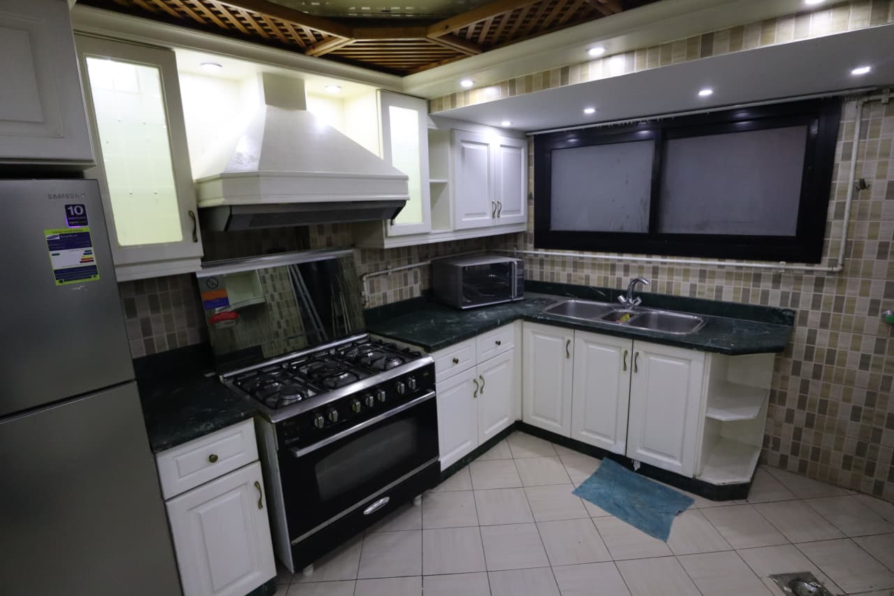 Bright & Elegant Apartment with Balcony in Maadi