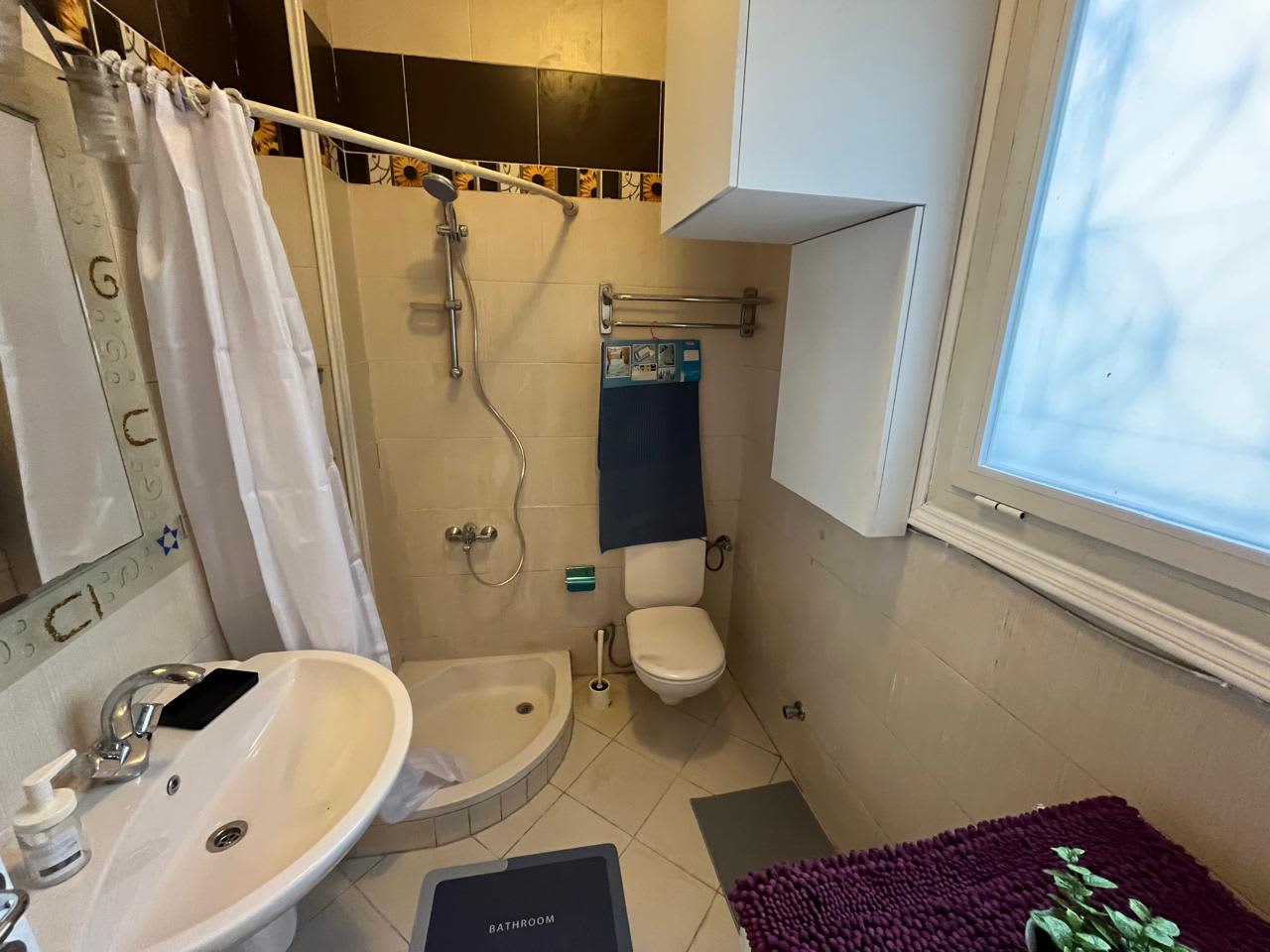 Renovated Apartment With 3 bedrooms In Zamalek.