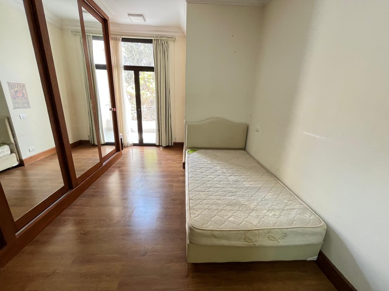 Modern 4 Bedroom Apartment in Maadi