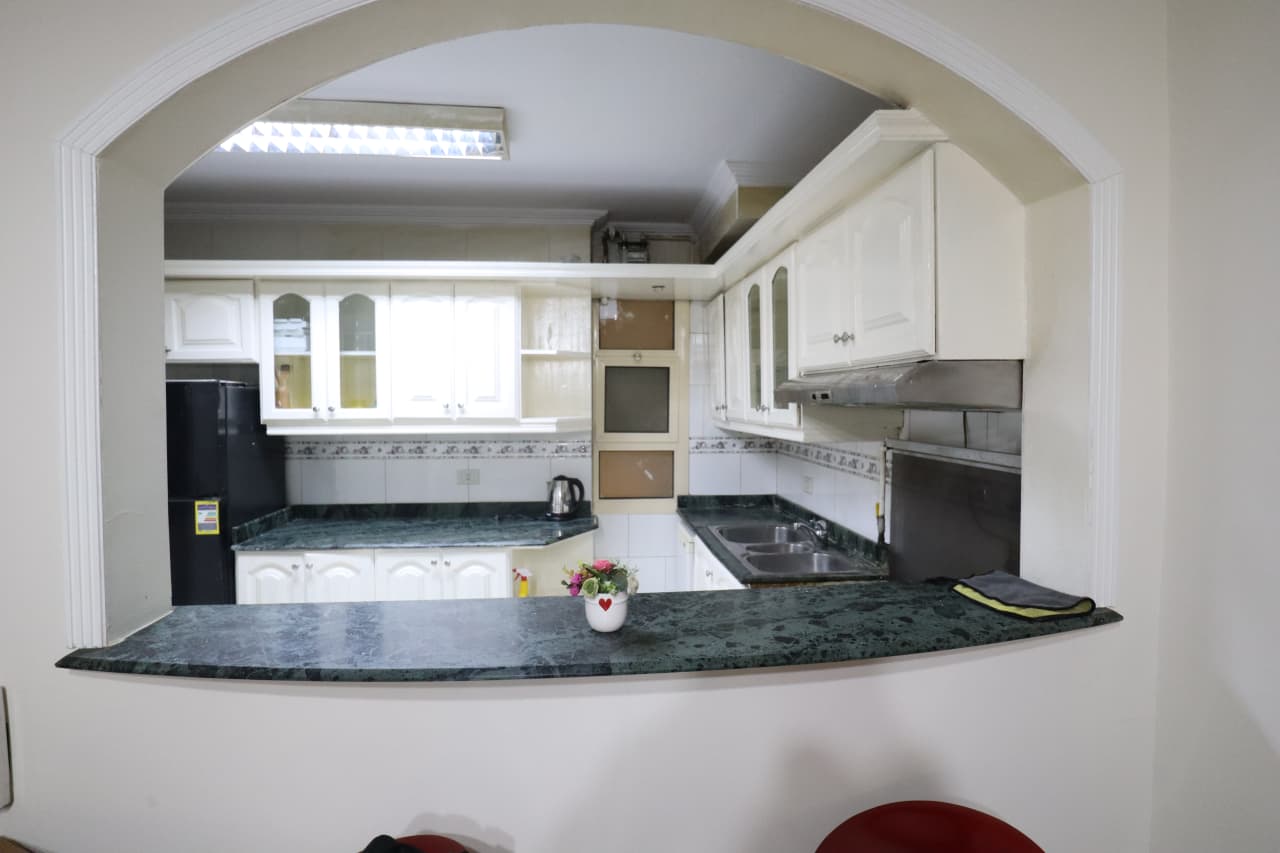 Bright || 3-Bedroom Apartment with Balcony & Pool in Maadi