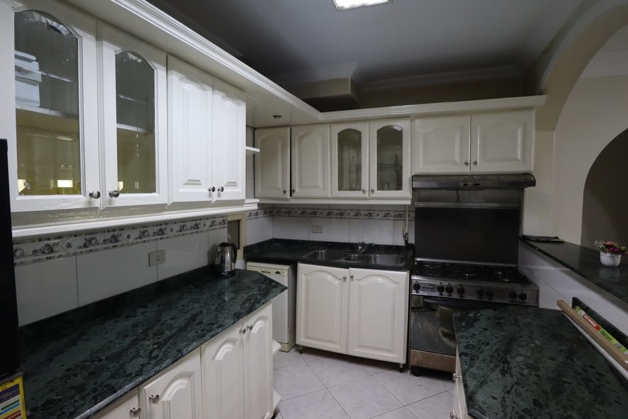 Bright || 3-Bedroom Apartment with Balcony & Pool in Maadi