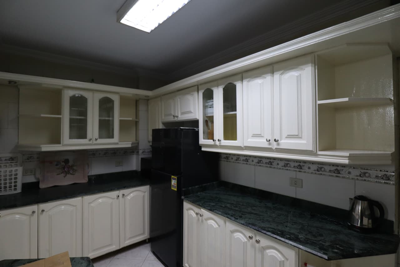 Bright || 3-Bedroom Apartment with Balcony & Pool in Maadi
