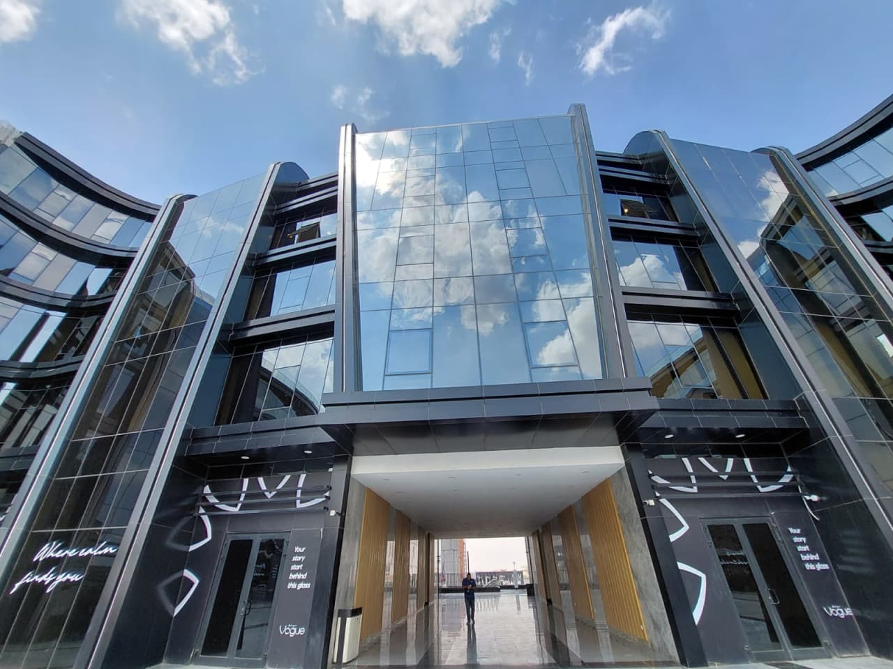 Office for rent in South 90th Street