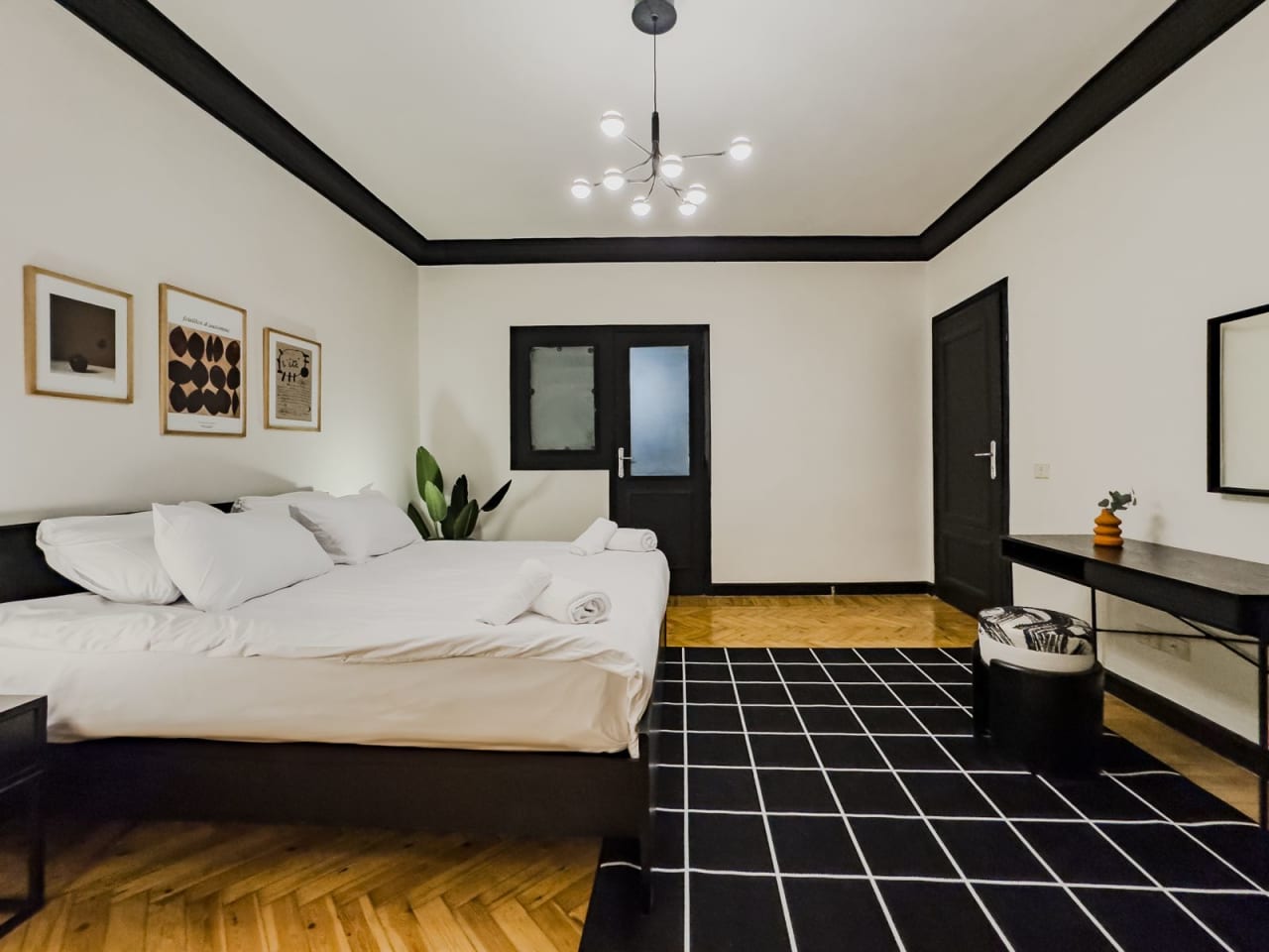 Furnished Apartment With 3bedrooms In Maadi Sarayat.