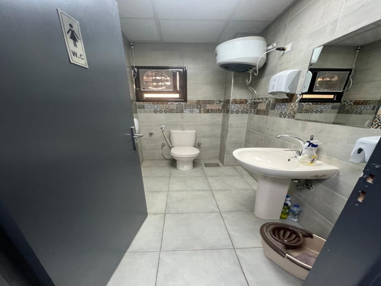 Administrative Office Space For Rent | Area 150 Sqm | Refined Comfort | New Maadi .