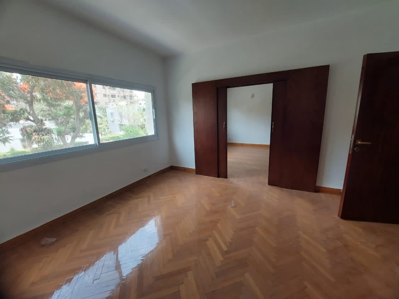 Semi Furnished Apartment in Maadi Sarayat|350Sqm.