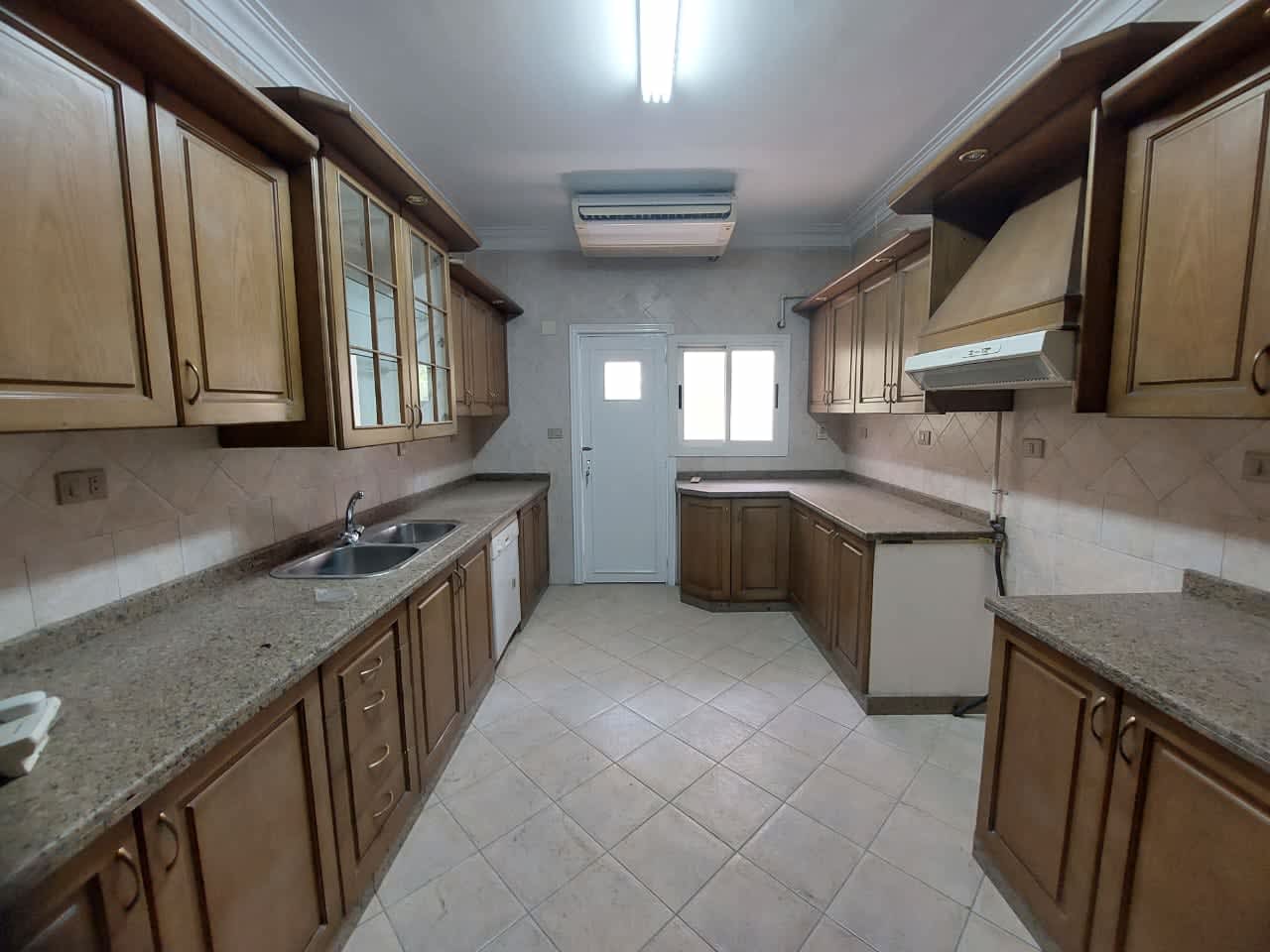 Semi Furnished Apartment in Maadi Sarayat|350Sqm.