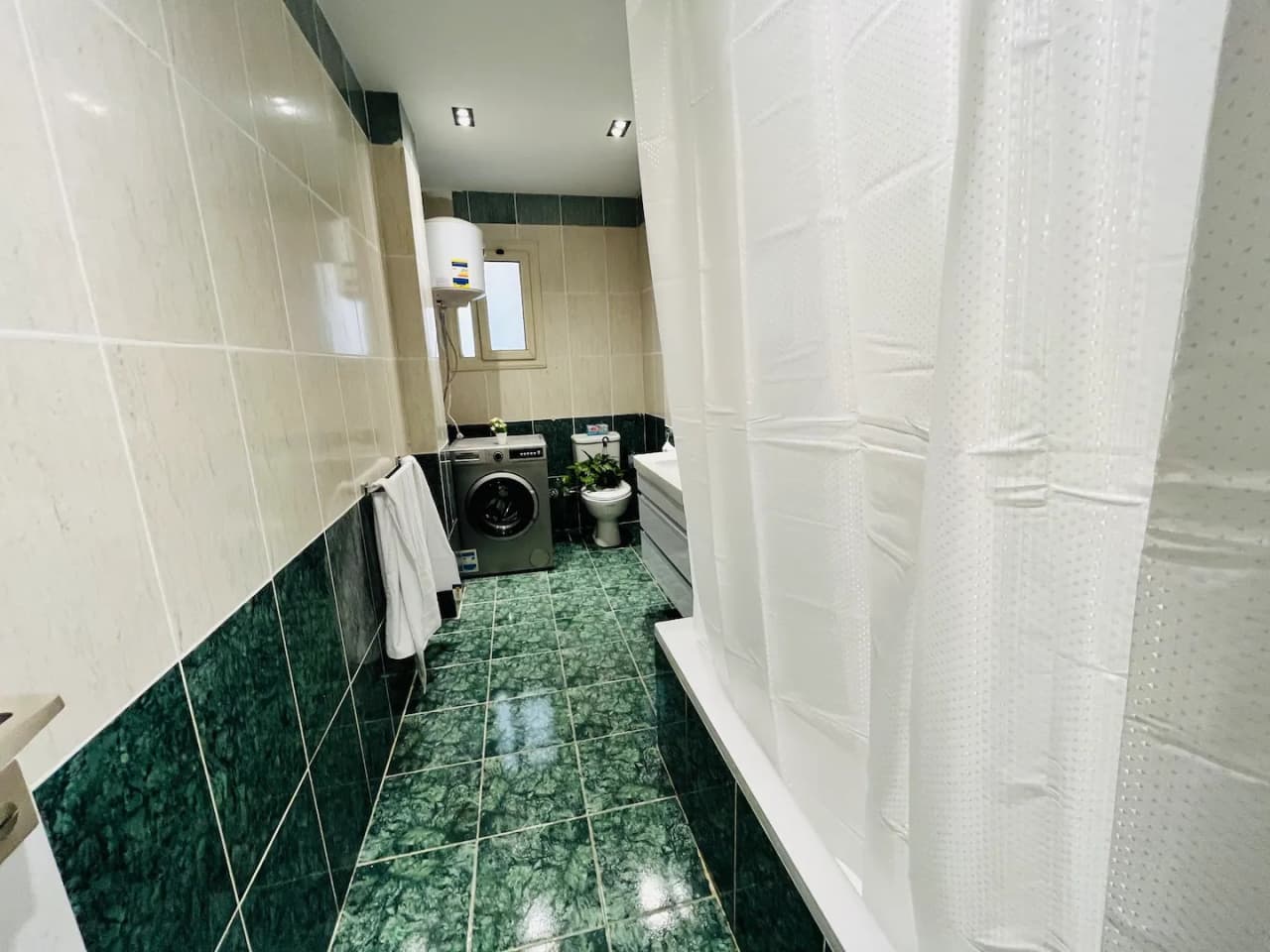 Furnished Apartment With Bright Interiors In Maadi Sarayat.