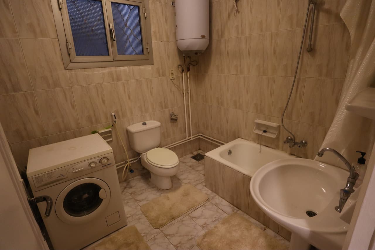 Elegant 3 Bedroom Apartment in Zamalek in Prime Location